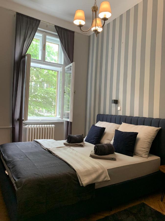נובי סאד Hostel Sova מראה חיצוני תמונה