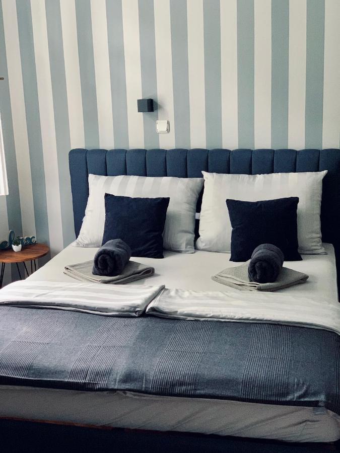 נובי סאד Hostel Sova מראה חיצוני תמונה